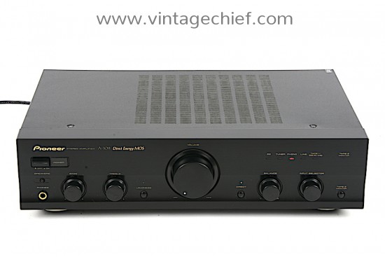 Pioneer A-109 Amplifier