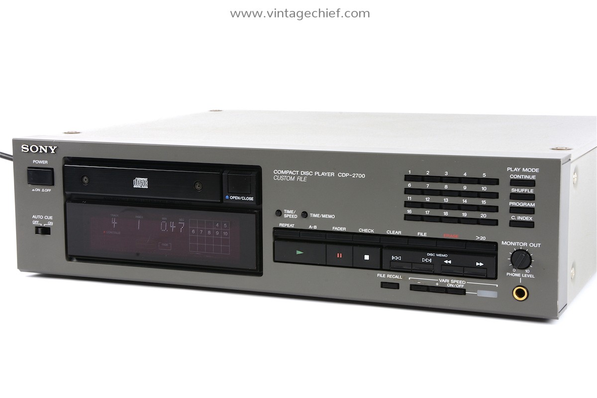 High End Sony CDP-2700 CD Player | XLR Outputs | Balanced | Cdplayer