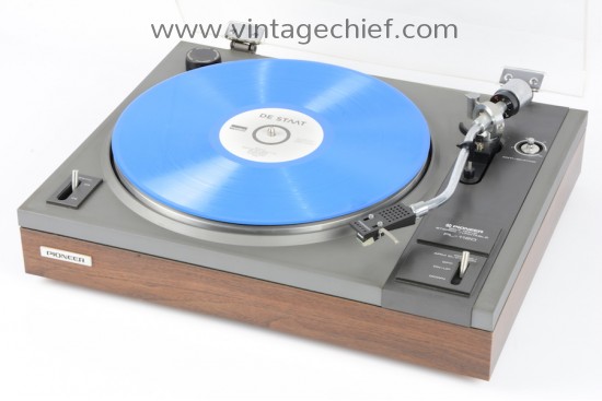 Pioneer PL-112D Turntable