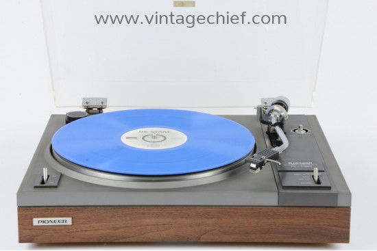 Pioneer PL-112D Turntable