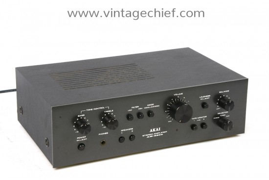 Akai AM-2200 Amplifier