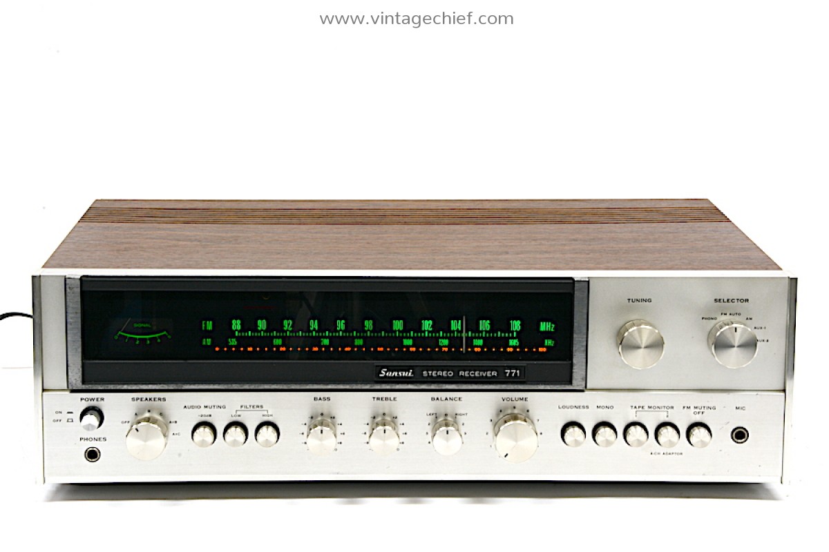 Sansui 771 Stereo Receiver | 1974 A nice Sansui in a wooden