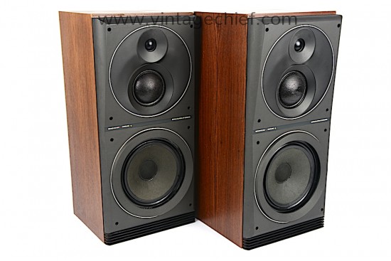 Bang & Olufsen Beovox MC120.2 Speakers