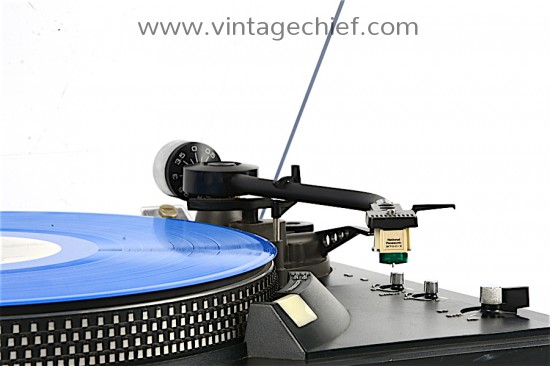 Technics SL-2000 Turntable