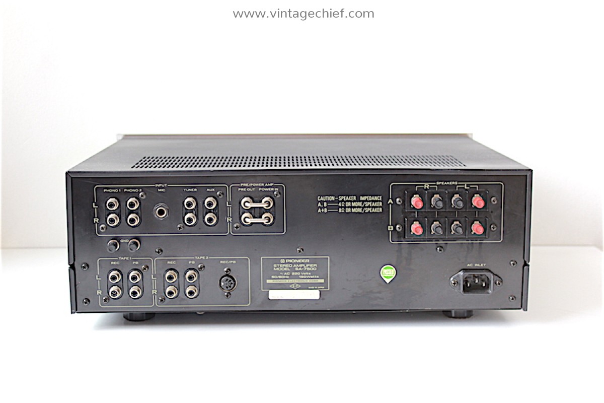 Vintage Pioneer SA-7500 Amplifier