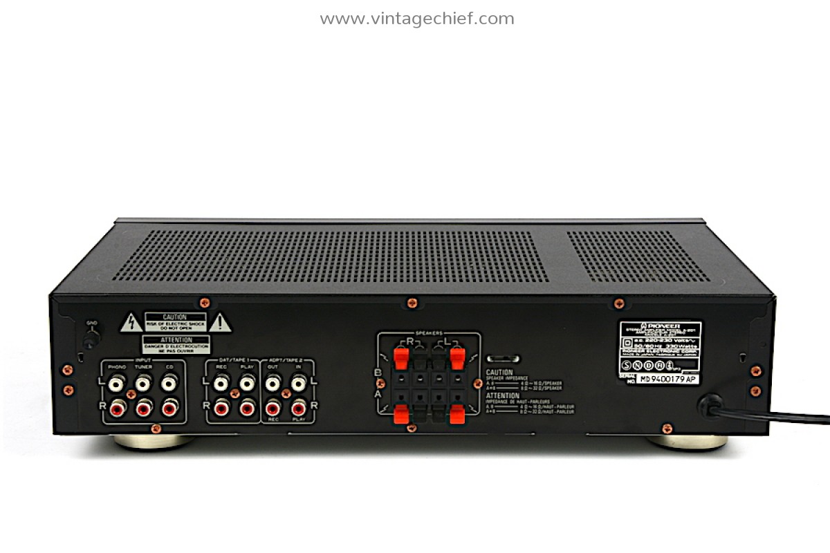 アンプ Pioneer A-01 maxresdefault.jpg