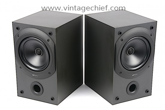 KEF Q10 Speakers