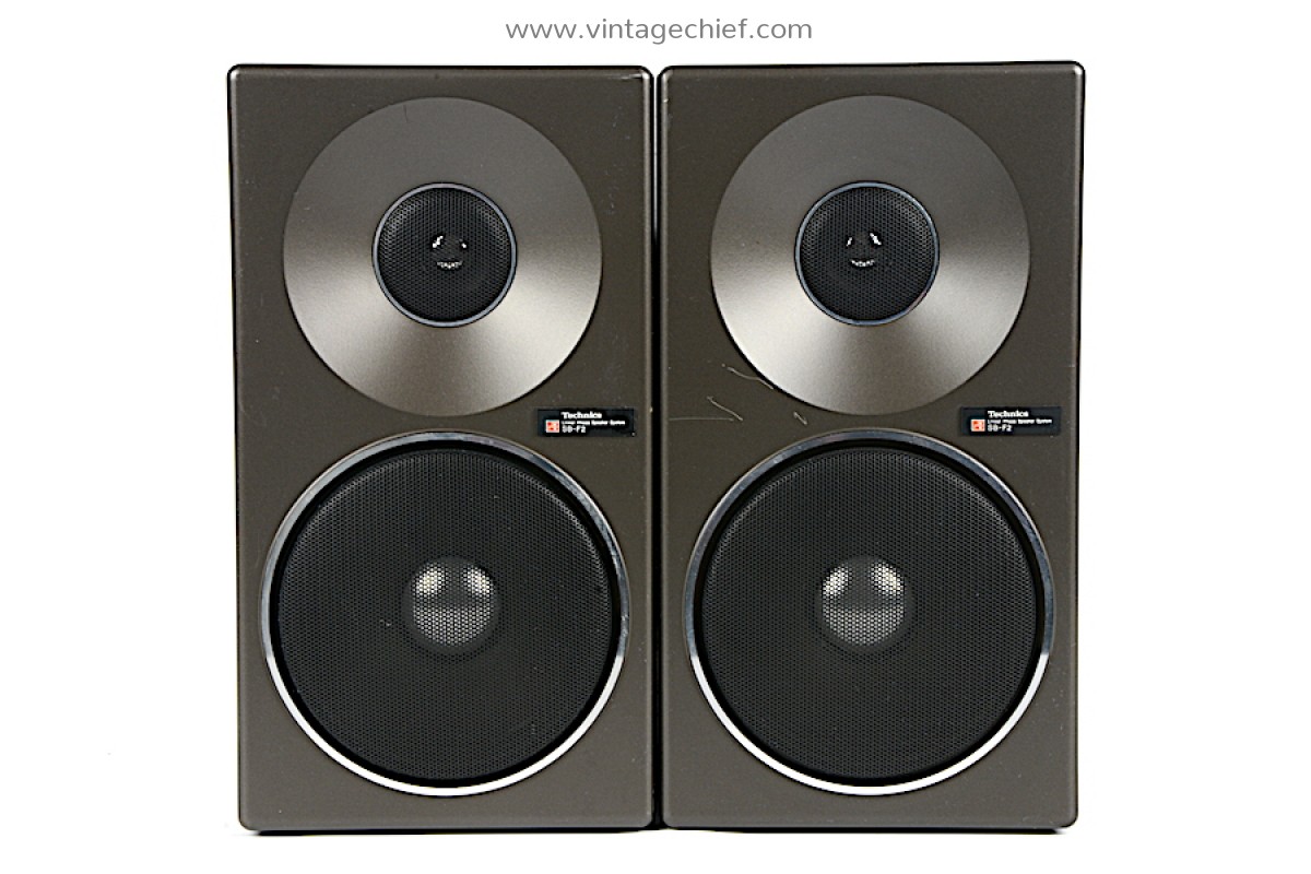 Matching Pair Technics SB-F2 Speakers | Compact | Vintage