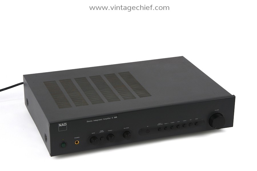 NAD C320 プリメインアンプ www.icomb.org