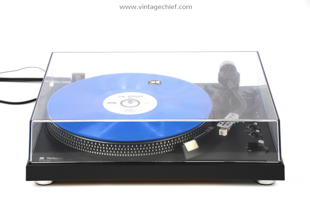 Technics SL-2000 Direct Drive Turntable + Dust Cover + Audio