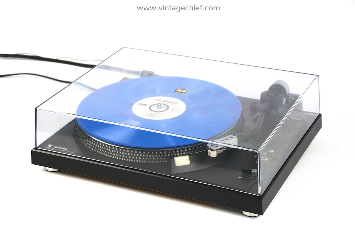 Technics SL-2000 Direct Drive Turntable + Dust Cover + Audio