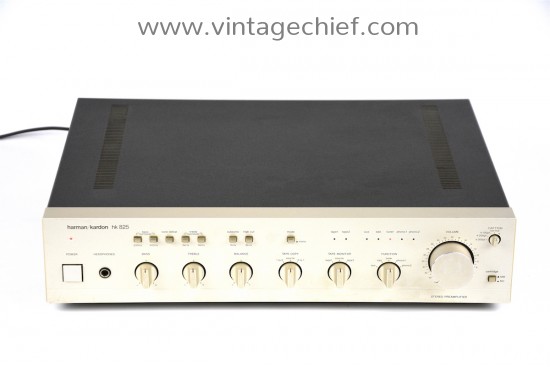 Harman Kardon HK825 Preamplifier