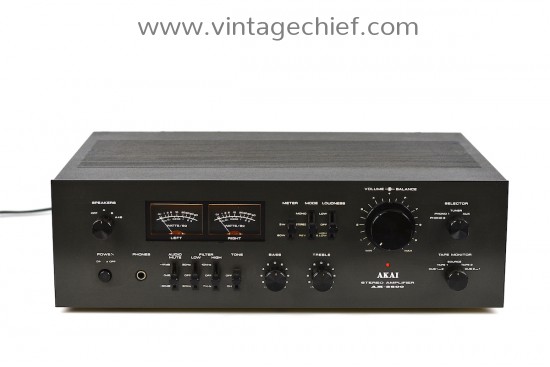 Akai AM-2600 Amplifier