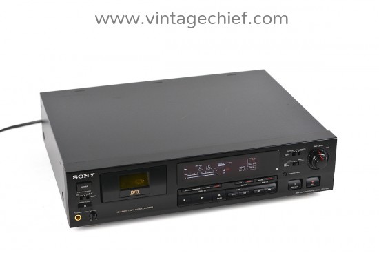 Sony DTC-690 DAT Recorder