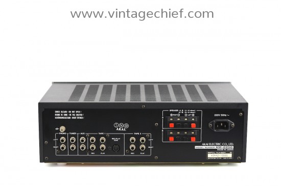 Akai AM-2250 Amplifier