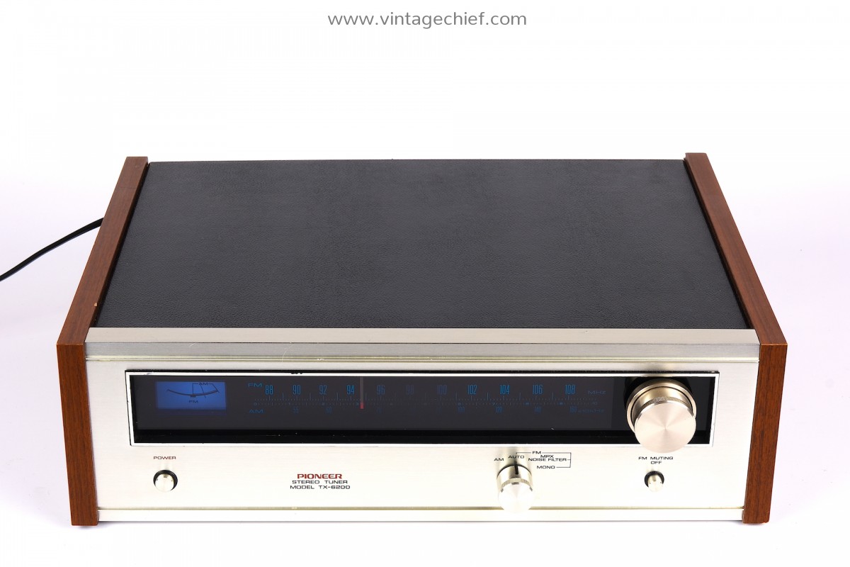 Vintage Pioneer TX-6200 FM AM Tuner | Wooden Side Panels | Radio