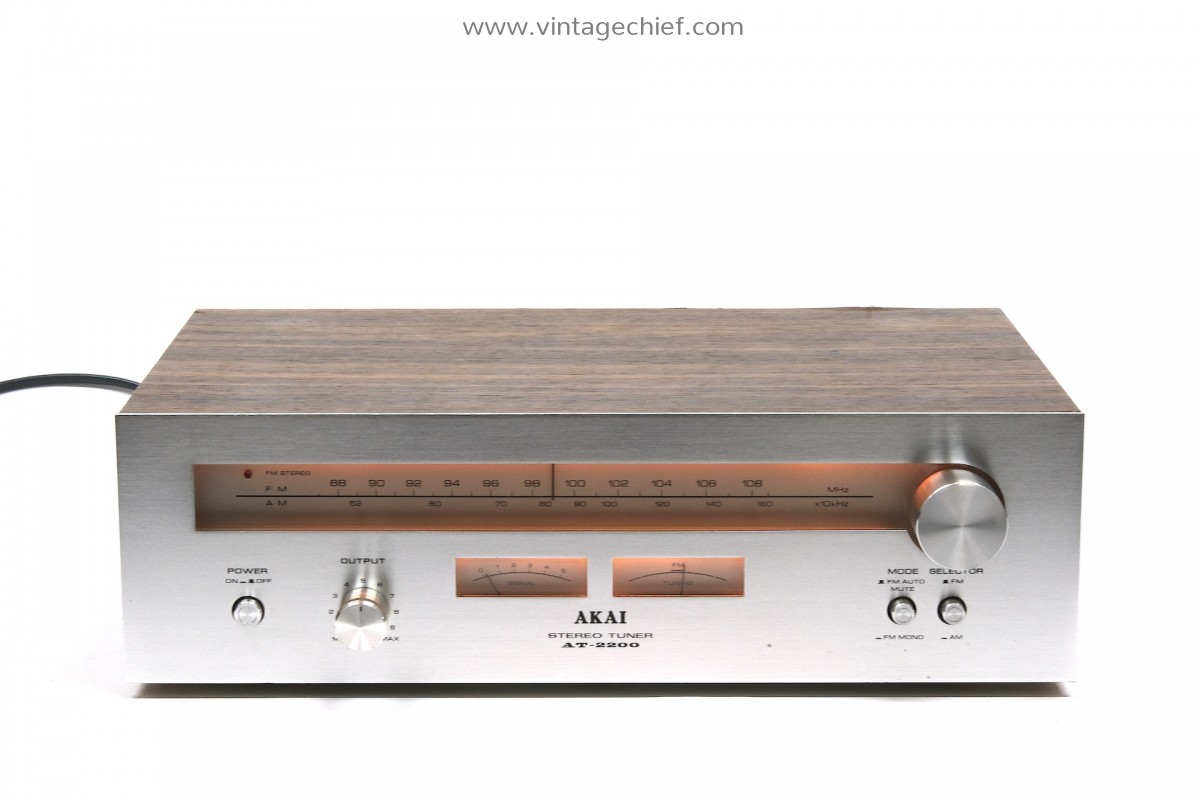 AKAI sintonizzatore at 2200 RADIO VINTAGE 