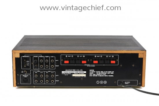 Akai AM-2600 Amplifier