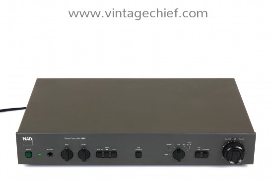 NAD 1240 Preamplifier