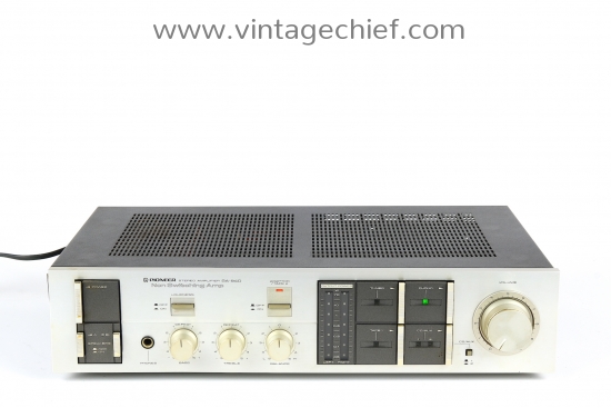 Pioneer SA-940 Amplifier