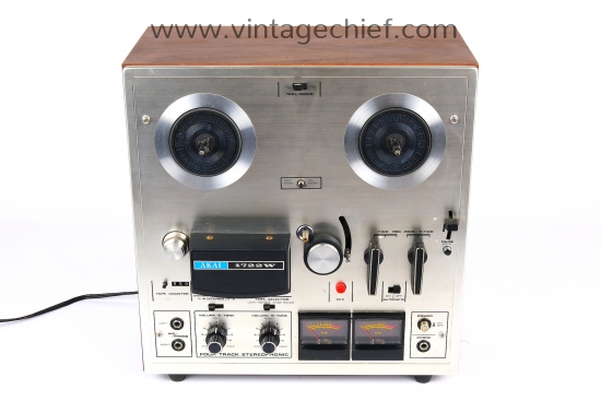 Akai 1722W Tape Recorder