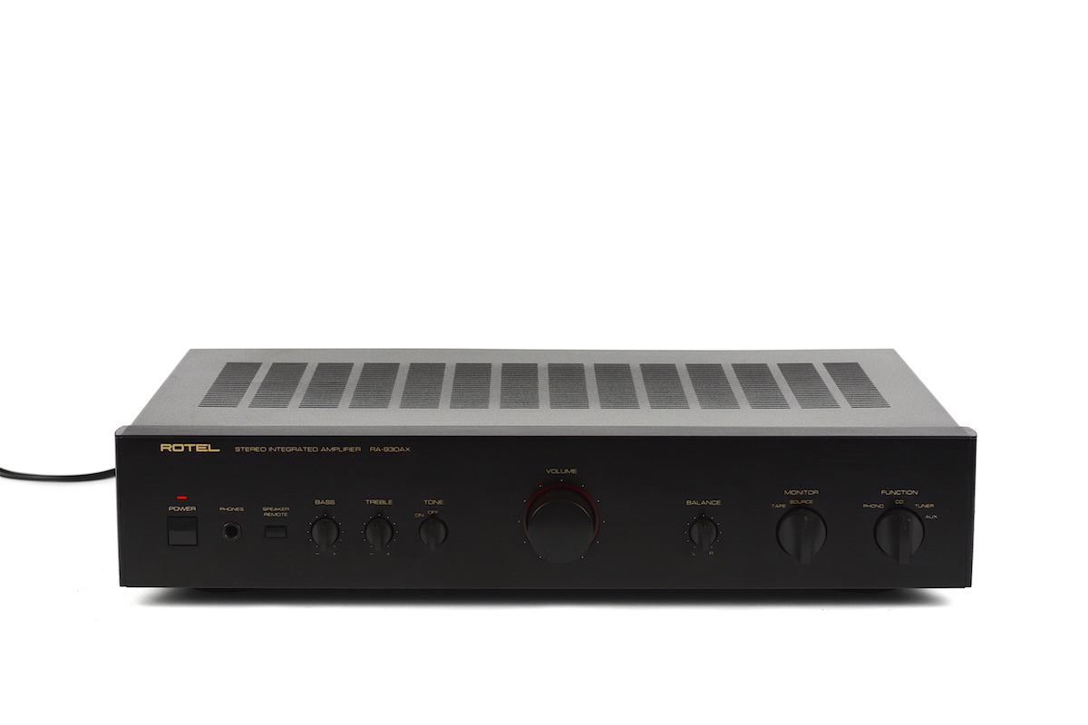 Rotel RA-930AX Amplifier  			