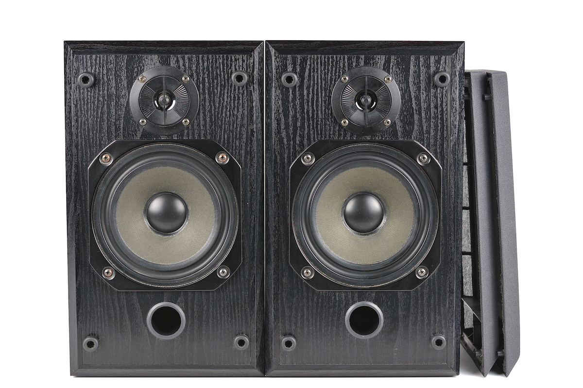Bowers &amp; Wilkins V201 Speakers  			